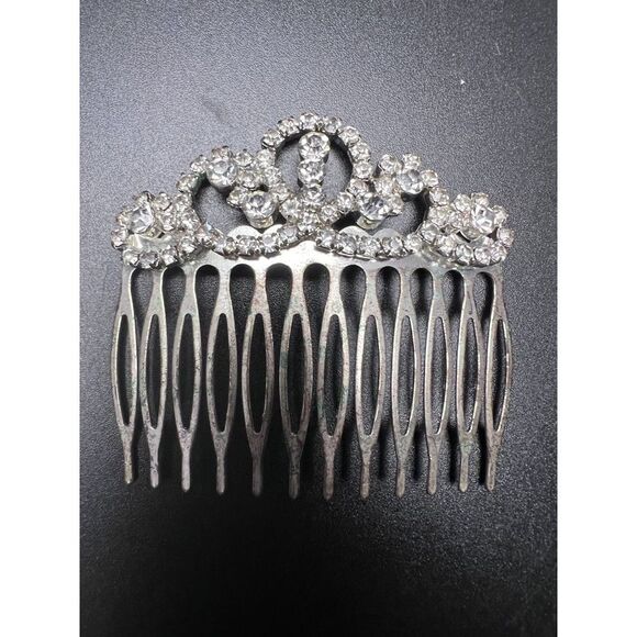 Rhinestone Hair Comb - Picture 1 of 3